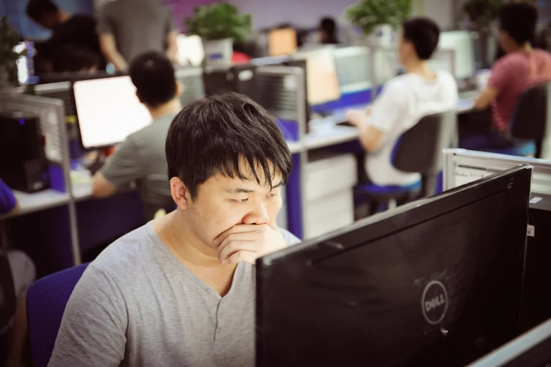 未来网讯智能设备与通讯器材产品技术参数对比分析