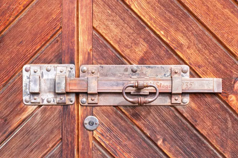北京未来网讯电子产品系列参数解析：数码配件与智能设备性能对比